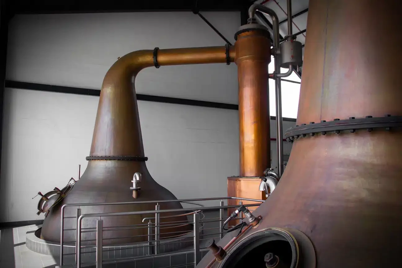 Copper pot stills at Stone Faces Distillery